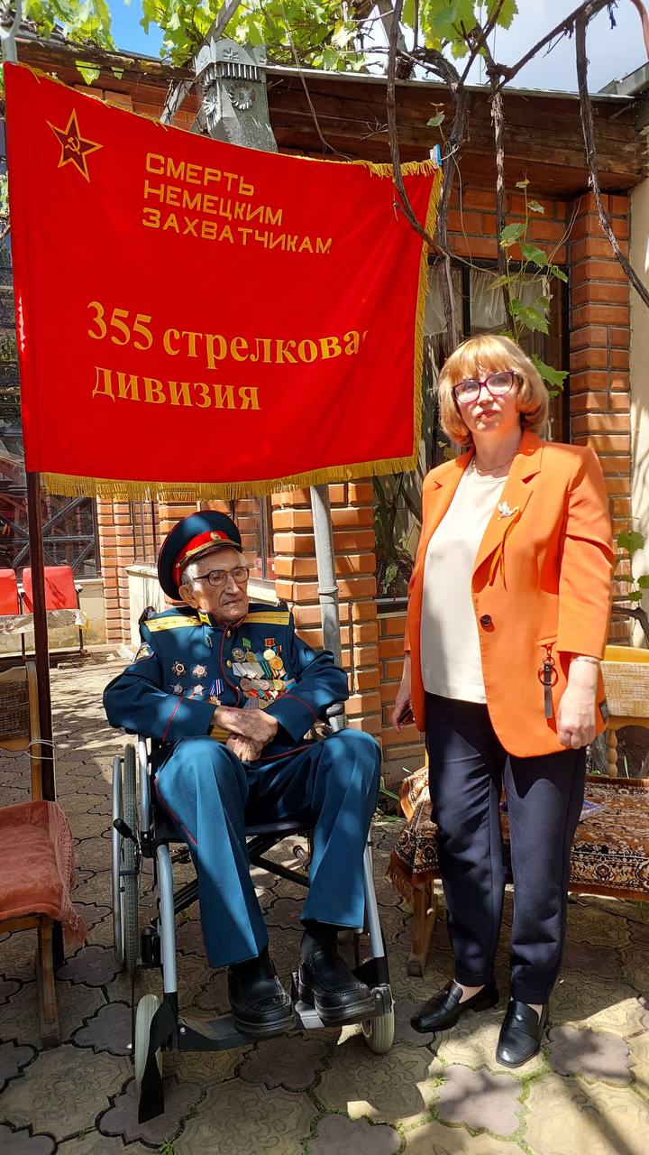 Посетили и поздравили с Днем Победы ветерана Великой Отечественной войны Хамита Абуловича Канаматова