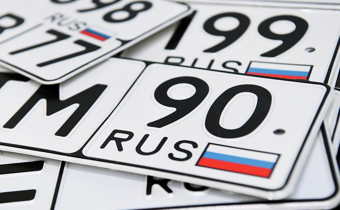 С 2025 года все новые автомобильные номера в России должны содержать изображение флага страны. Это стало частью обновленного ГОСТа