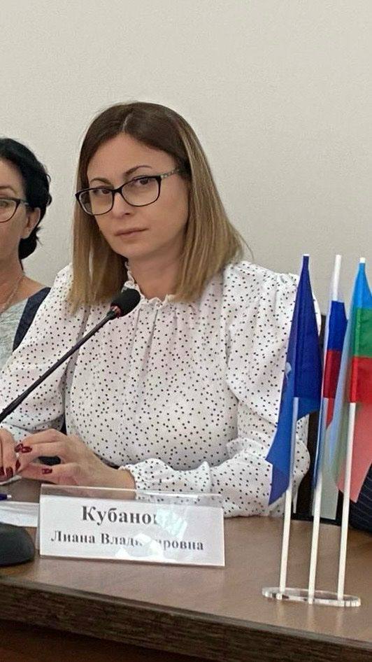 Член экспертной группы Общественного штаба по наблюдению за выборами в Карачаево-Черкесии, ведущий научный сотрудник Карачаево-Черкесского института гуманитарных исследований, кандидат политических наук Кубанова Лиана Владимировна отмечает