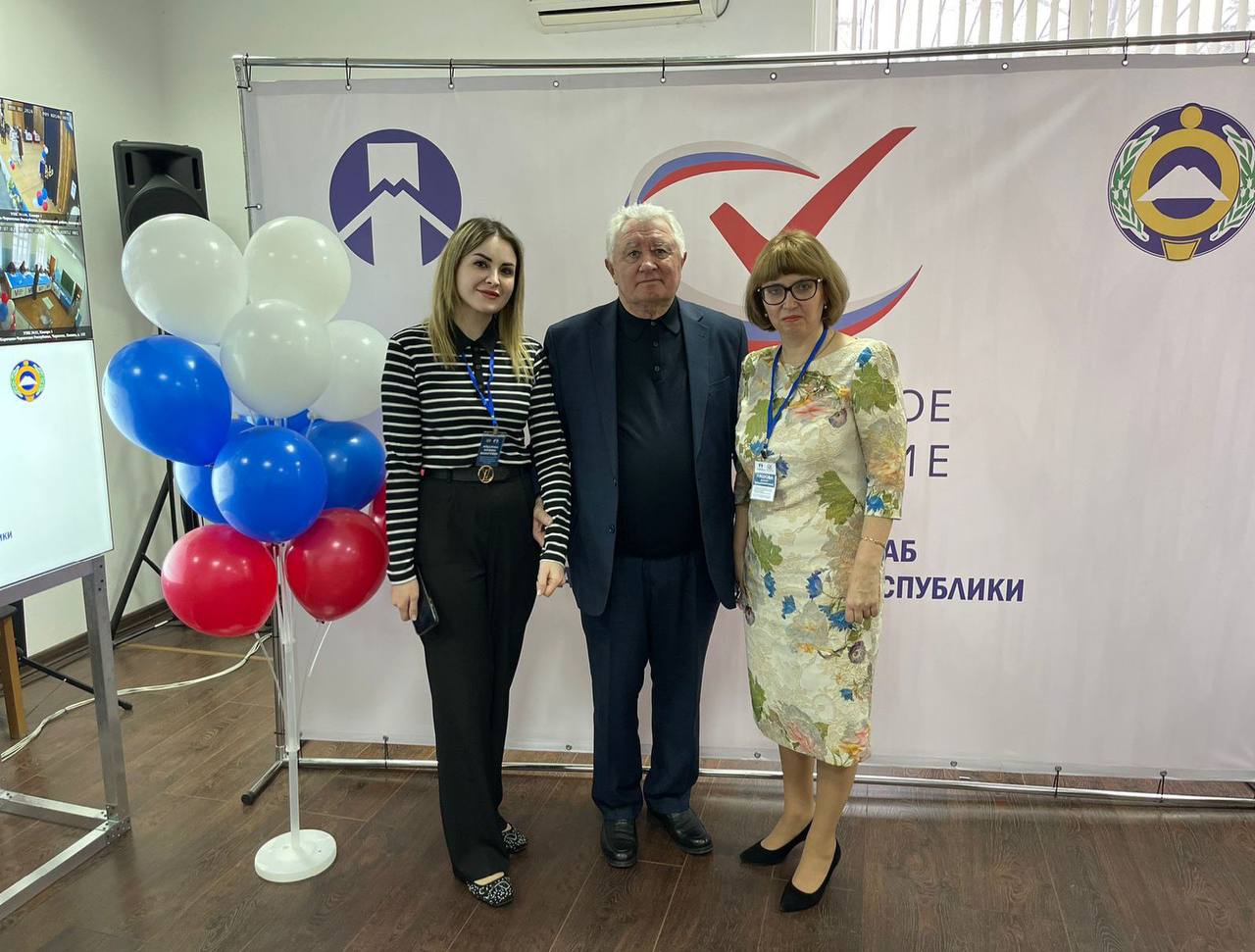 Заместитель Председателя Общественной палаты Карачаево-Черкесии Гочияев Борис Хаджи-Ахматович принимает активное участие в работе Центра общественного наблюдения (видеонаблюдения) Карачаево-Черкесской Республики